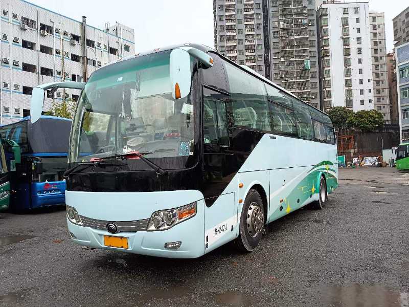 2011年6月 同款三臺(tái)47座有營運(yùn)檔案車況超新宇通客車