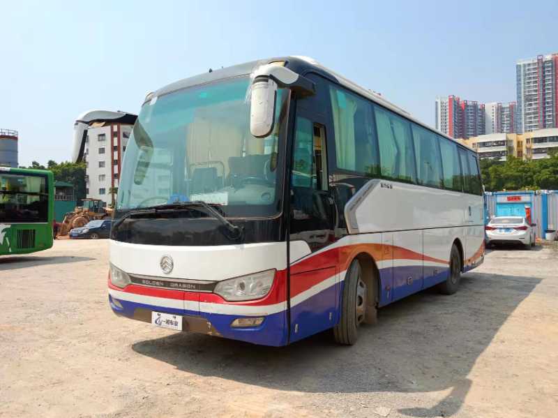 2016年6月 39座旅游車營運(yùn)轉(zhuǎn)籍金旅6902氣囊車