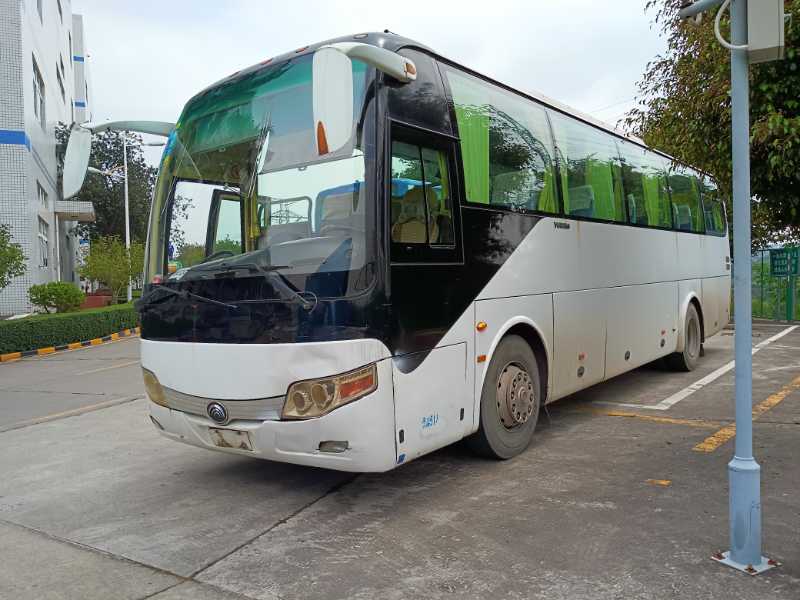 2012年2月 51座有緩速器玉柴機頭宇通6110客車
