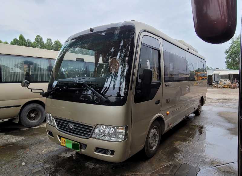 2015年2月 20座新能源純電廣州現(xiàn)車寧德時代宇通