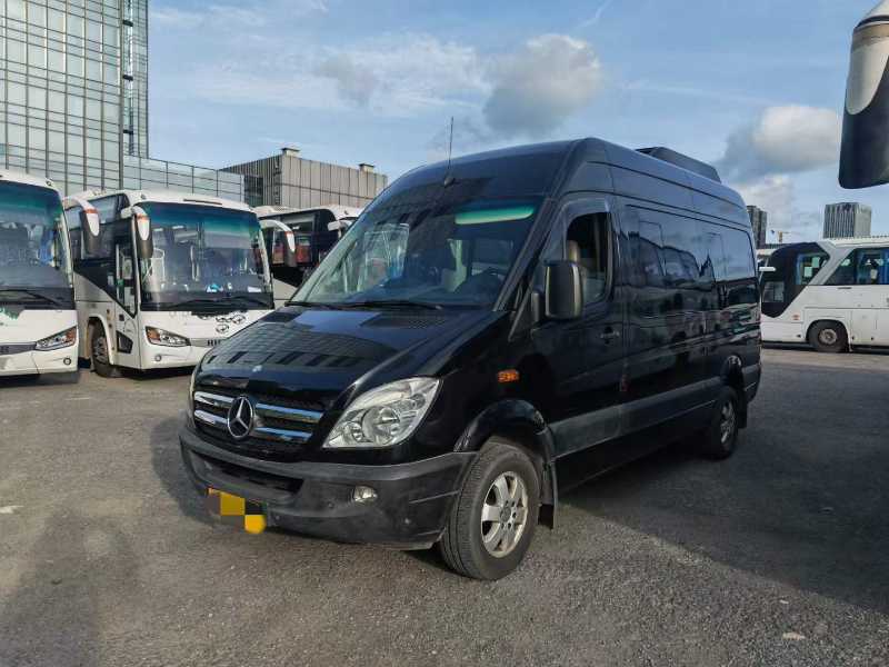 2014年11月14座國四奔馳凌特商務車