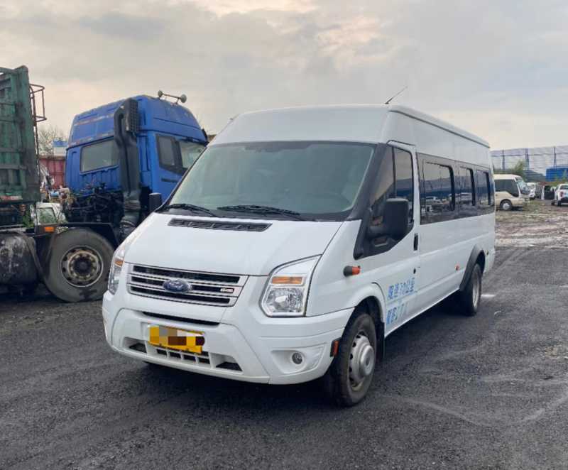 2017年12月 17座非營運(yùn)柴油2.2T渦輪增壓全順新時(shí)代客車