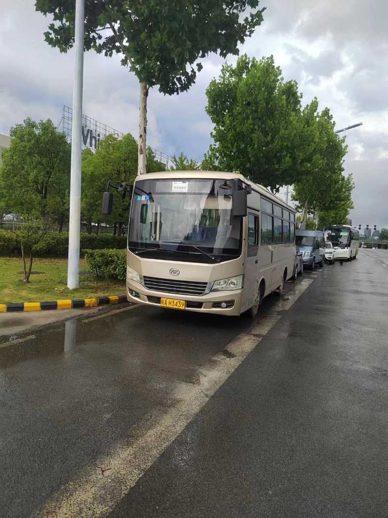 26座國4非營運中巴車誠心出售
