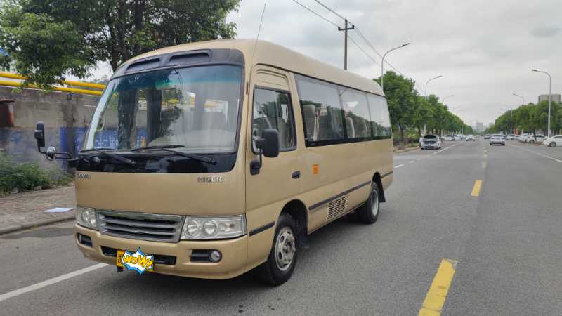 19座仿考  蘇州金龍 海格客車