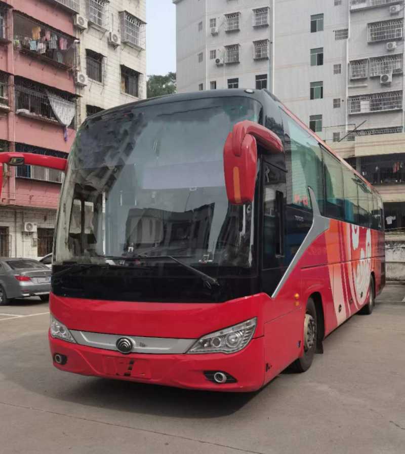 2019年1月 50座國五有中門四輪碟剎配置超高宇通6120型客車