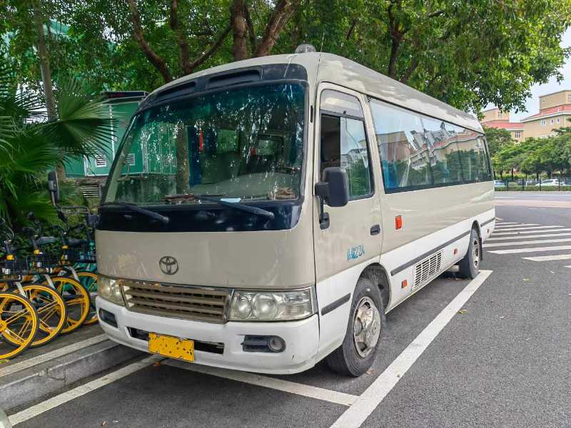 2017年12月 國五非營運(yùn)22座金旅仿考6700客車 