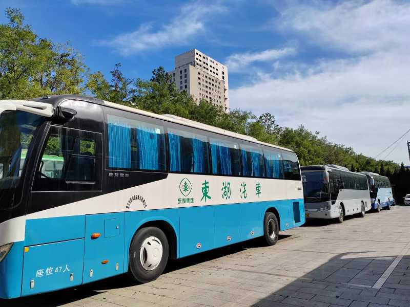本公司有多臺宇通、金龍等大型客車出售