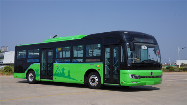 “小車輪”轉出“大民生” 30臺金旅北極星交付固鎮(zhèn)縣