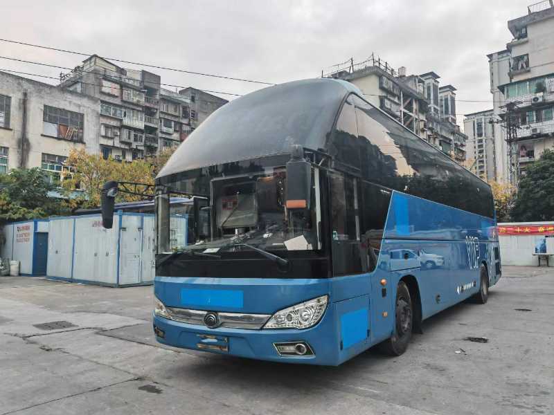 2018年1月 39座國(guó)五有暖氣豪華座椅宇通6122氣囊車(chē)
