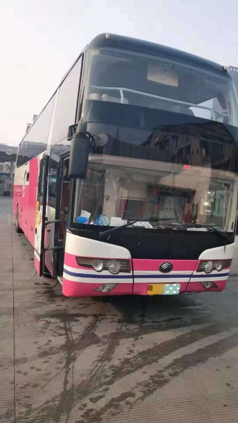 2013年12月49座氣囊中門宇通6126型客車