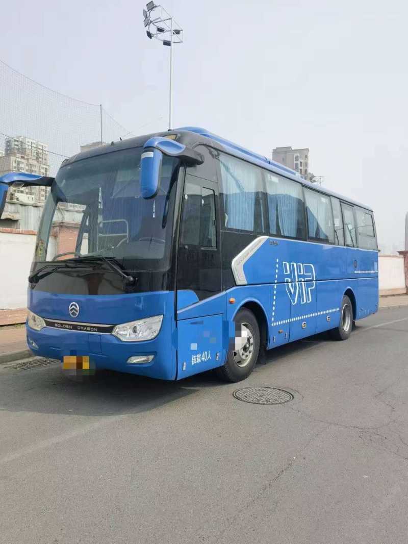 2018年11月 同款多臺國五40座帶鍋爐廈門金旅