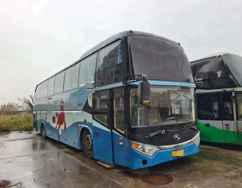 兩臺國四55座大金龍6125一層半氣囊車