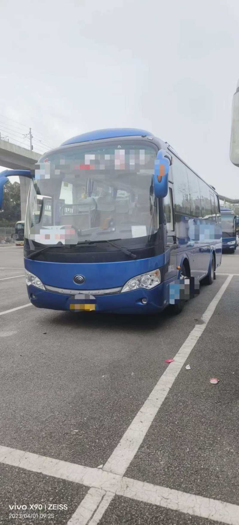 2015年9月 國(guó)四35座雙檔齊全宇通6908氣囊車