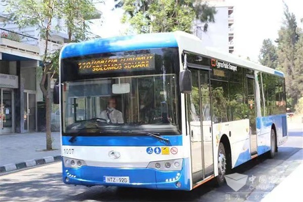 金龍客車 中國品牌日 自動駕駛客車 五代公交大巴