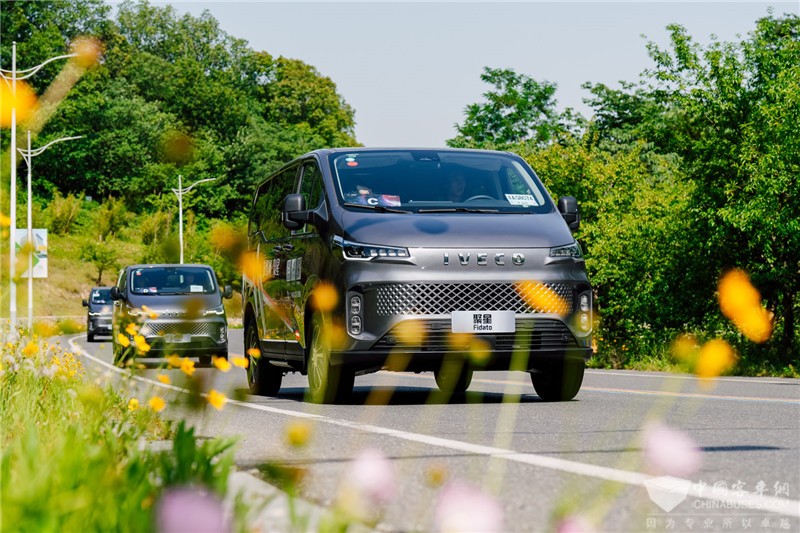  依維柯·聚星13.68萬元上市起售