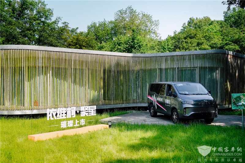  依維柯·聚星13.68萬元上市起售