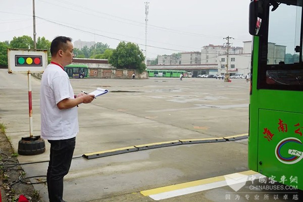 開沃新能源汽車 新能源公交車 淮南公交 駕駛員 職業(yè)技能競(jìng)賽