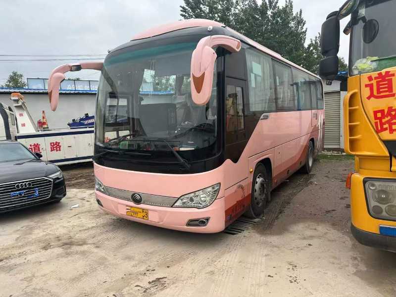  38座有暖氣通倉可調(diào)座椅宇通6906客車