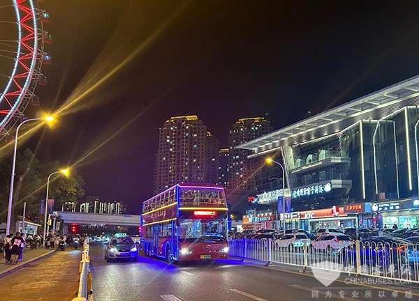 蘇州金龍 海格純電動(dòng) 雙層敞篷觀光巴士 天津