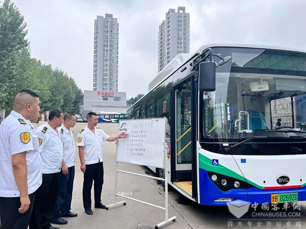 交運溫馨巴士 節(jié)能駕駛標(biāo)兵 節(jié)能駕駛 經(jīng)驗交流課