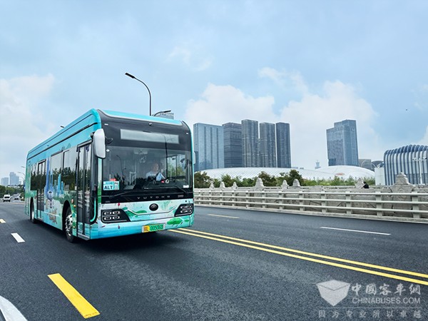 宇通客車 央視新媒體 移動(dòng)轉(zhuǎn)播間