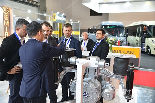 盤轂動力 BUSWORLD 公交系統(tǒng) 解決方案 輪轂電驅動