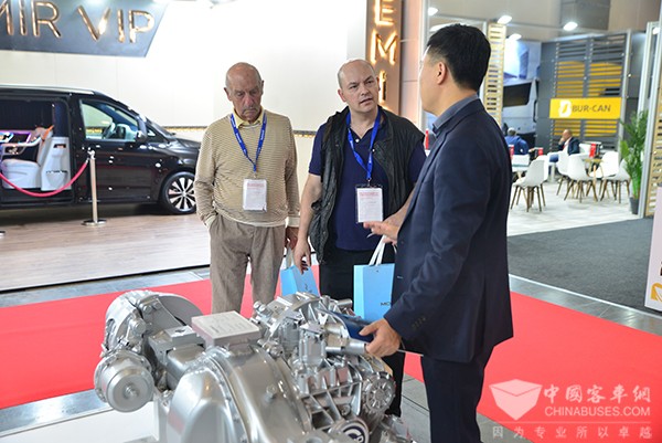 盤轂動力 BUSWORLD 公交系統(tǒng) 解決方案 輪轂電驅動