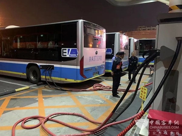 停運(yùn)風(fēng)波 城市公共交通 健康可持續(xù)發(fā)展 若干意見(jiàn)