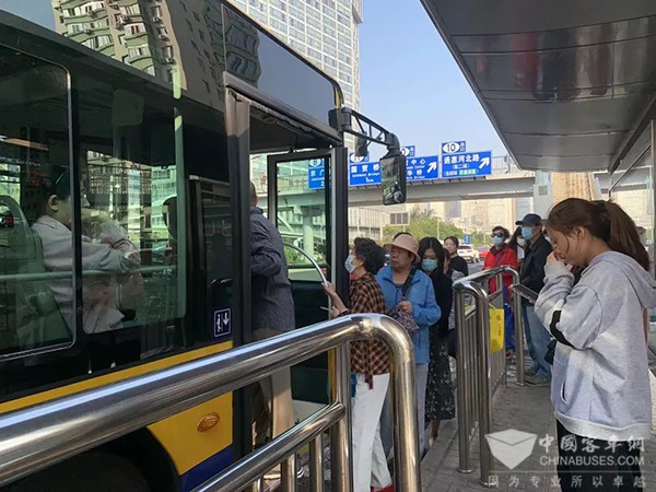 停運(yùn)風(fēng)波 城市公共交通 健康可持續(xù)發(fā)展 若干意見(jiàn)