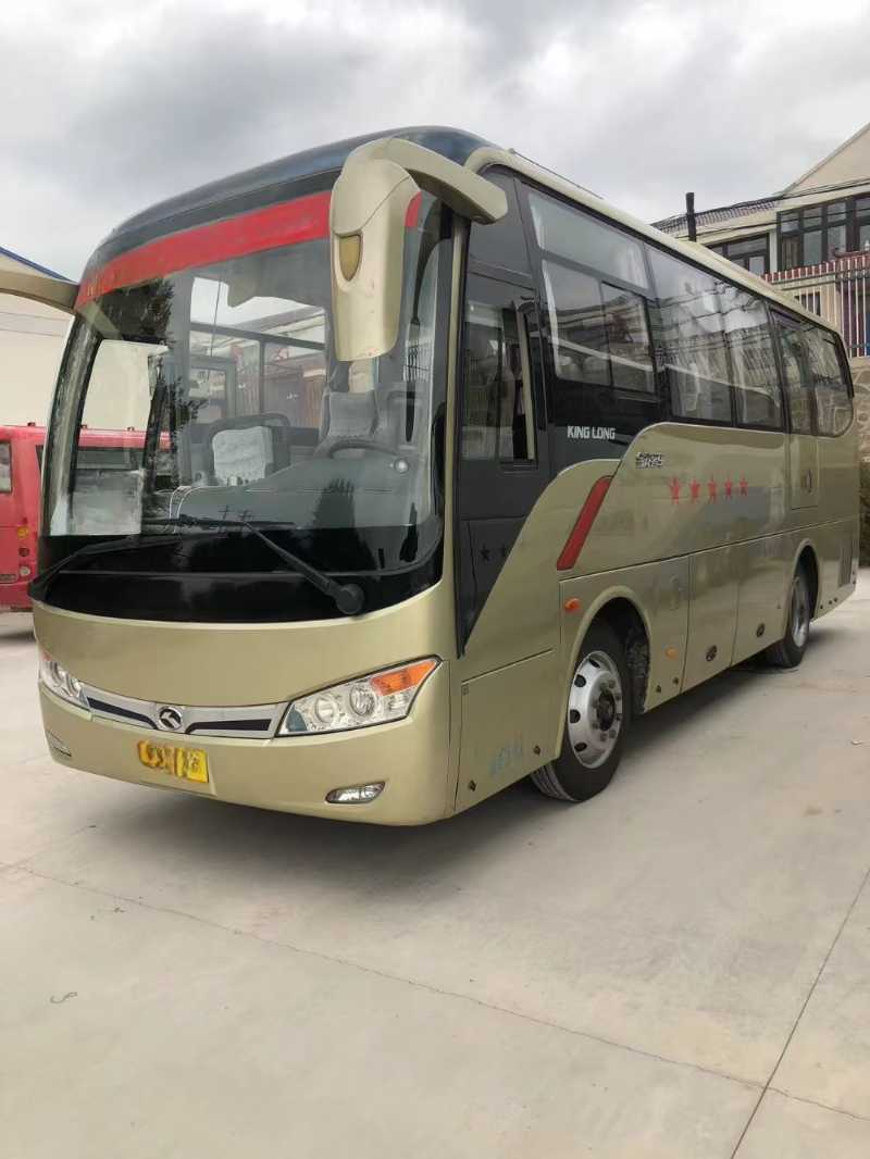 可提雙檔國(guó)五天然氣31座金龍6780客車 