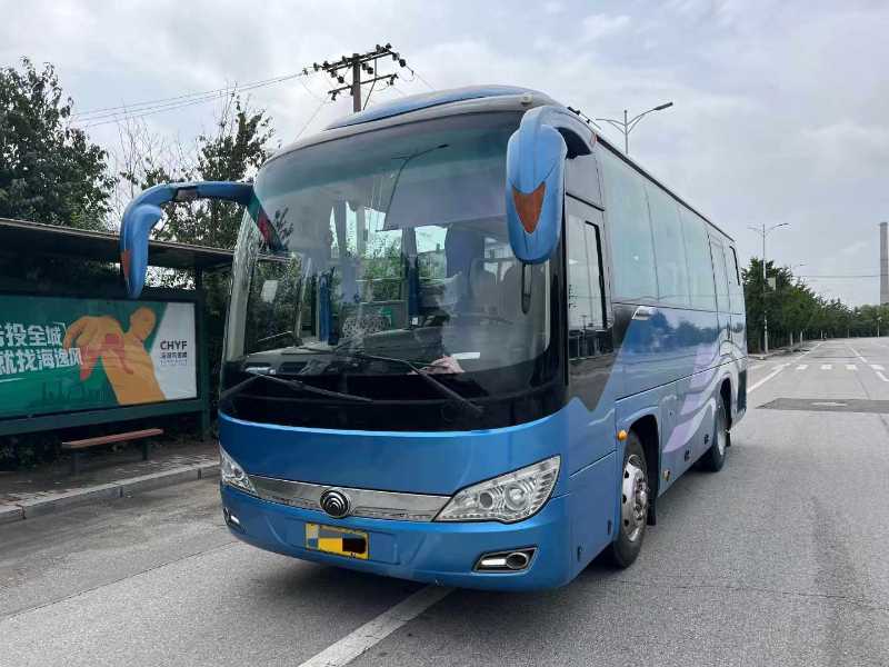 2017年5月 國(guó)五19座2+1座椅宇通6816氣囊車 