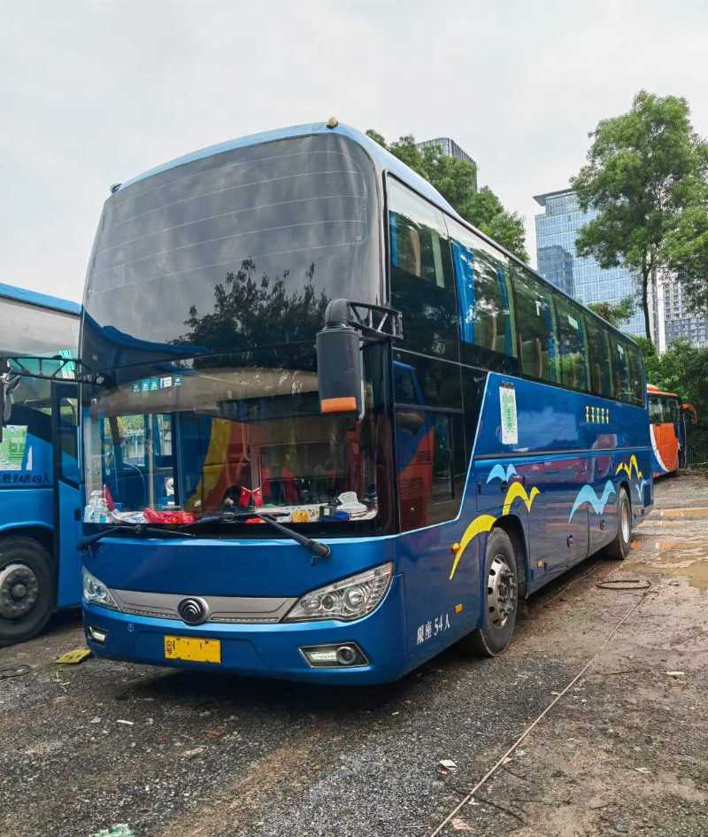 粵牌國(guó)四54座宇通6118旅游車