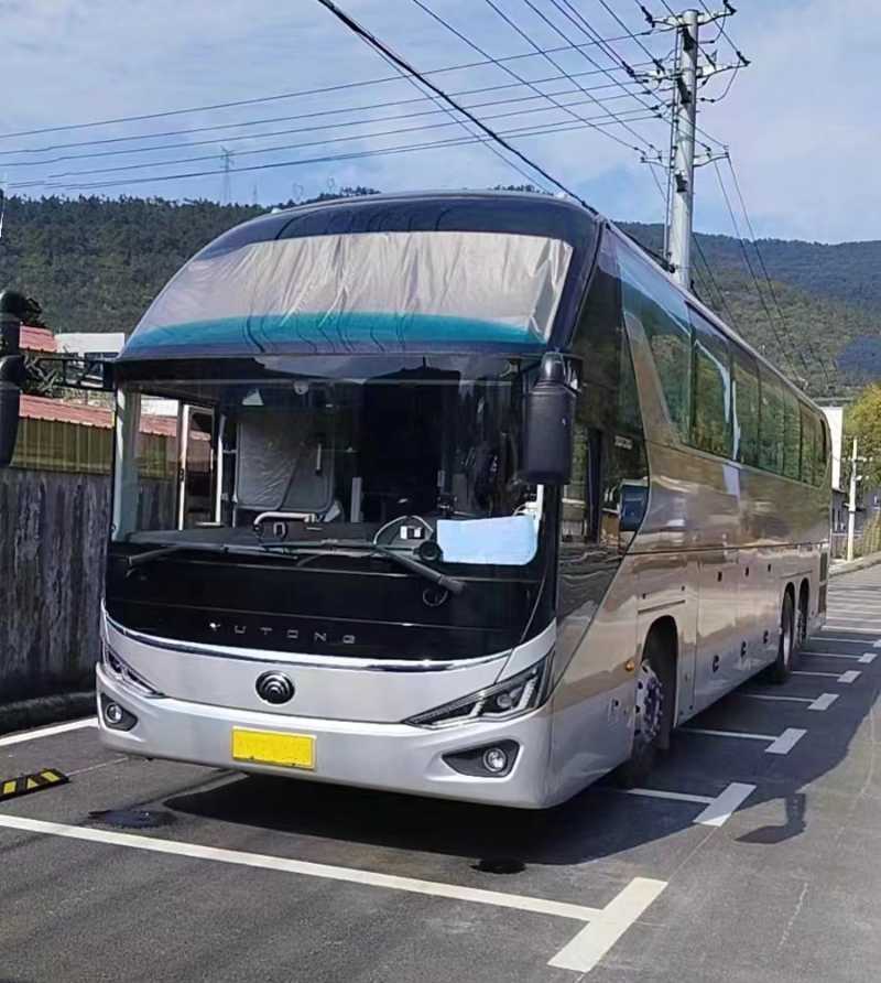 2021年6月 國(guó)五東北配置56座后吊輪宇通6137氣囊車