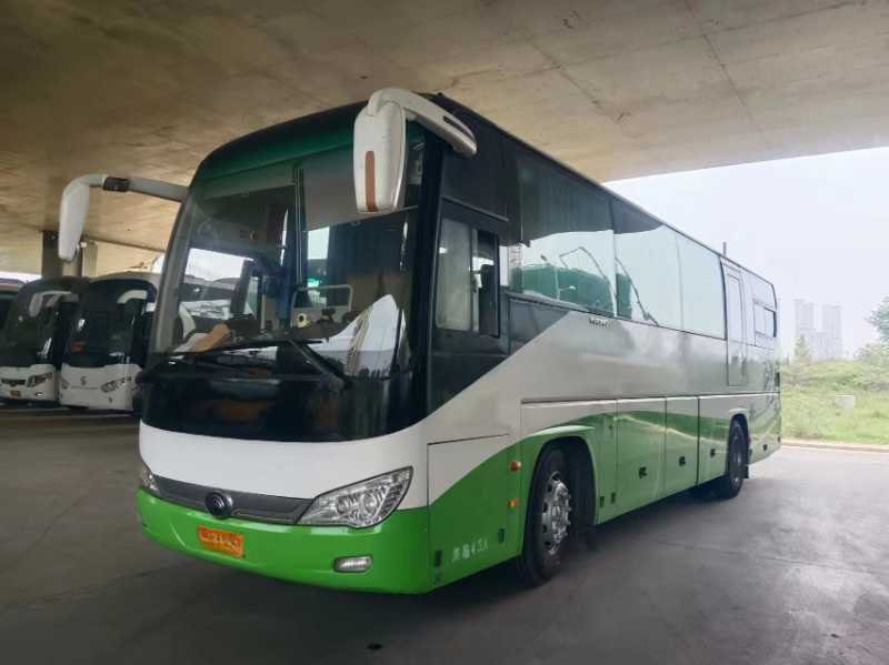 國(guó)五43座宇通6109氣囊中門(mén)旅游車