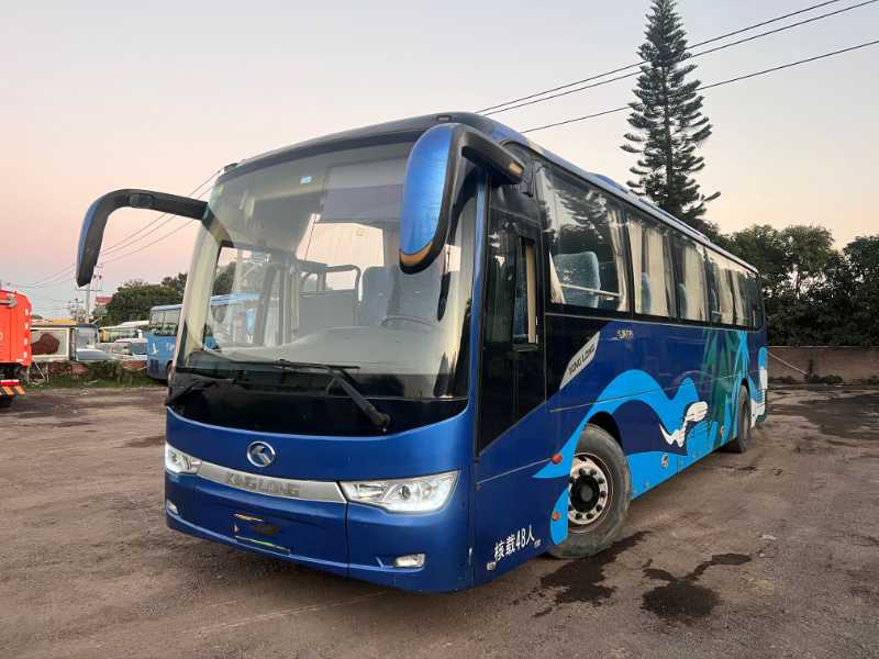 多臺48座寧德時(shí)代非營運(yùn)大金龍6110氣囊中門電車 