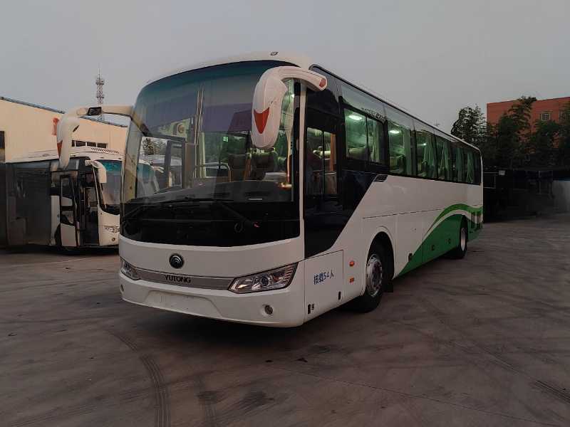 2019年9月 國五非營運(yùn)54座宇通6125型客車 