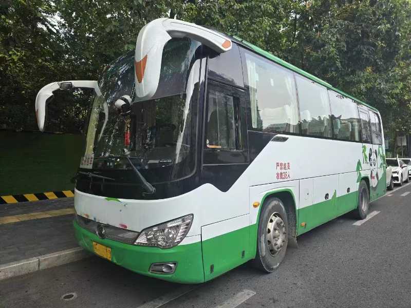 2017年5月 國五38座宇通6906氣囊營運(yùn)車