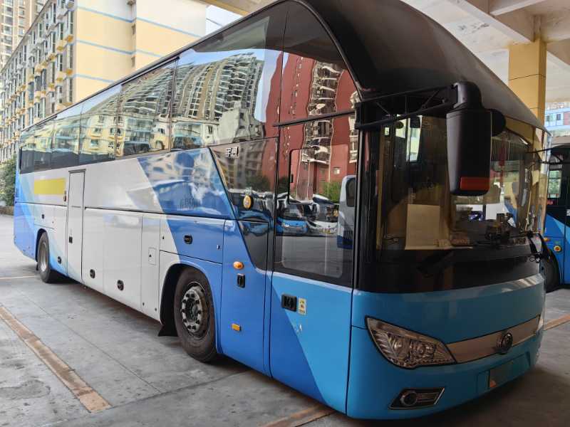 2020年9月 國五50座宇通6122斜玻璃氣囊營運(yùn)車