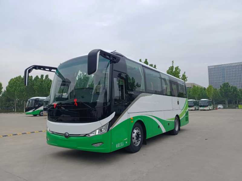 兩臺(tái)國六38座有公告宇通6907旅游車