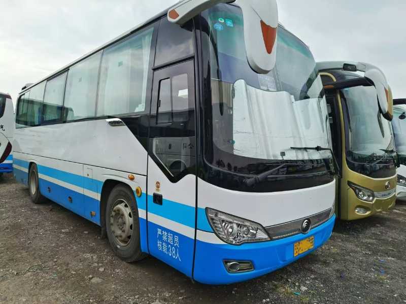 國(guó)五38座宇通6906氣囊旅游車(chē)