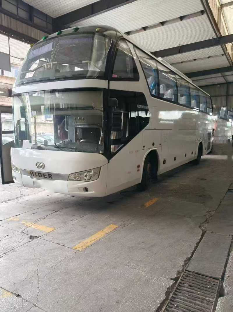 雙檔齊全國(guó)四50座一層半海格6122客車