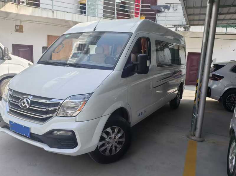 2020年8月 9座柴油版大通6571營運(yùn)車