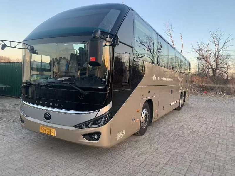 2021年6月上牌國五56座鍋爐暖風宇通6137旅游車