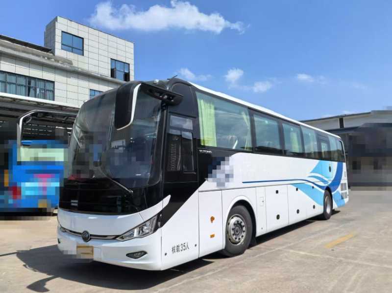 2024年上牌國六有公告35座2+1座椅宇通C12型6127