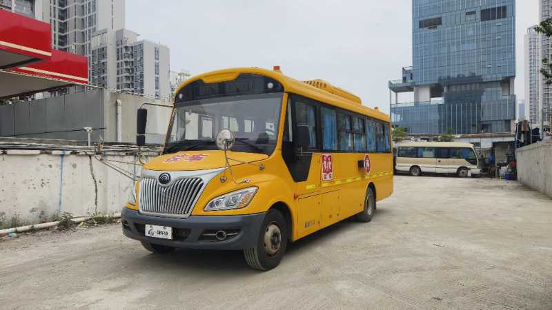 2021年8月 國六41座大鼻子新款幼兒宇通校車 
