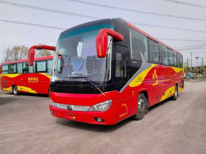 2021年上牌同款兩臺東北配12米國五宇通6120旅游車