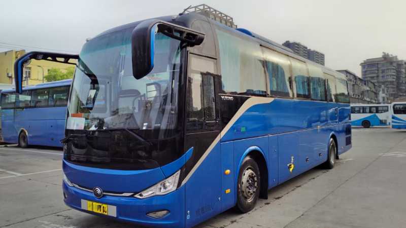 2021年11月上牌國六有公告帶中門39座宇通6117營運(yùn)車