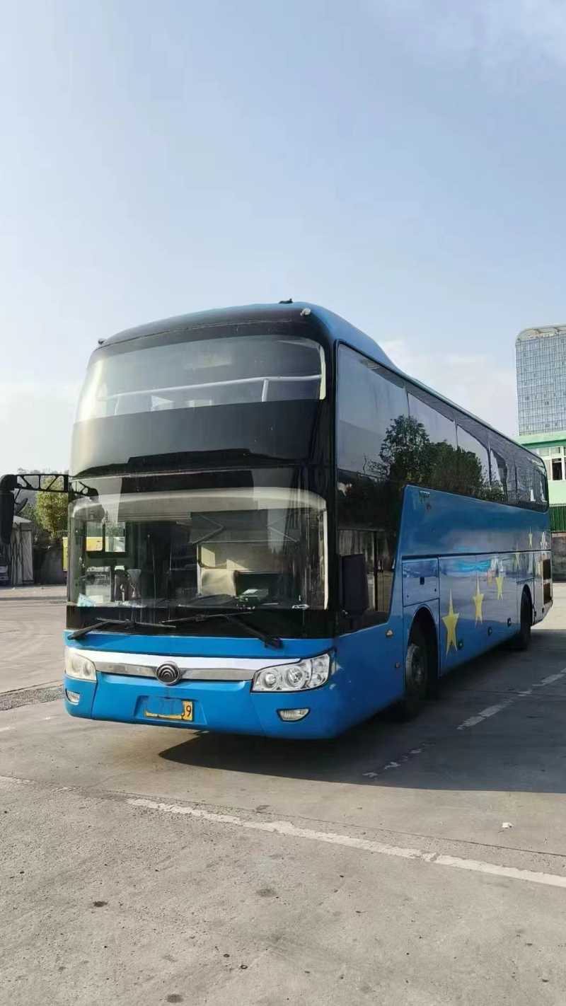 2017年9月上牌浙江戶一層半國五54座后開門宇通6126營運車