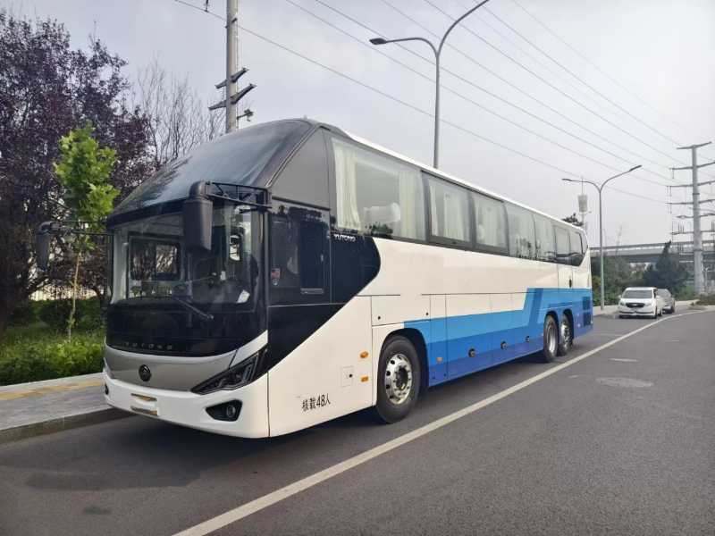 2024年8月上牌多臺國六46座半臥帶衛(wèi)生間司機臥鋪宇通6137營運車