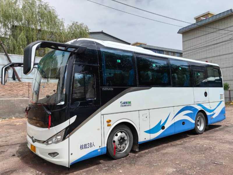 2022年6月上牌東北配國(guó)六有公告38座宇通6897氣囊車